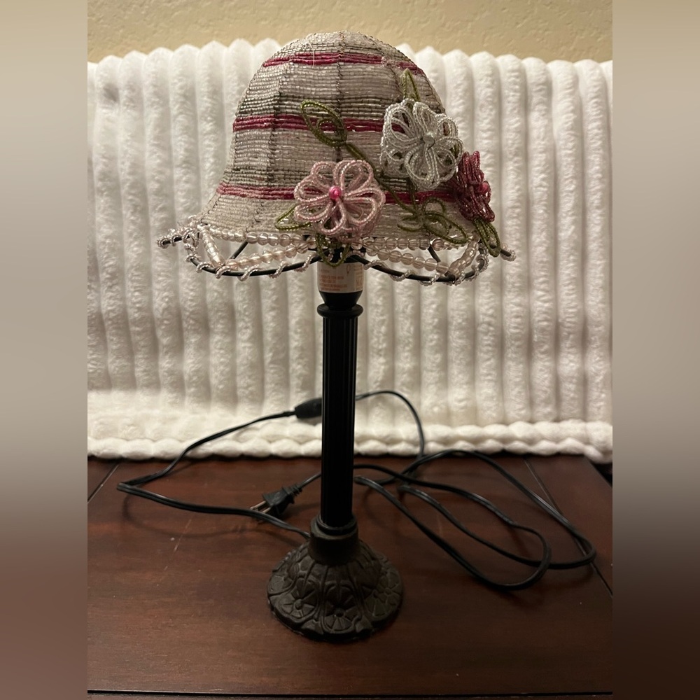 Floral Accent Table Lamp with Pink and Green Details
